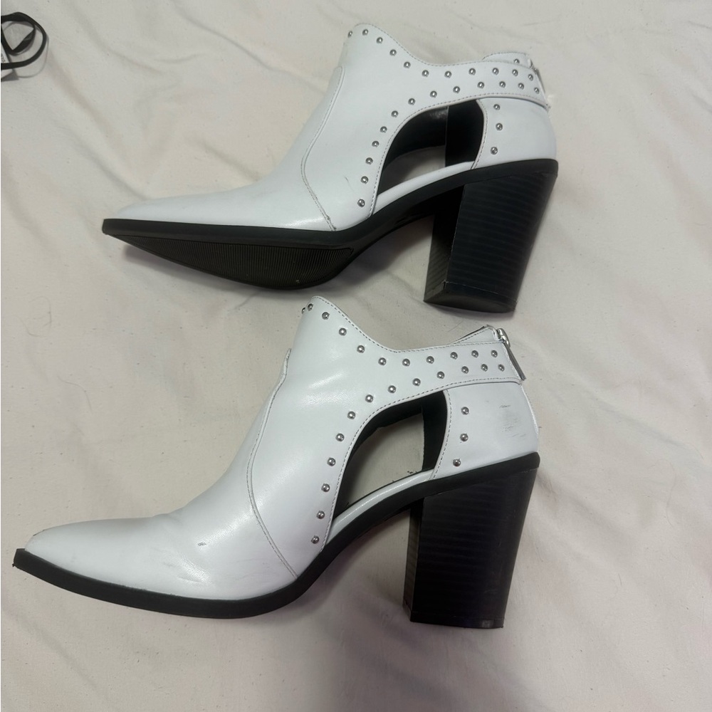 Mix No. 6 White Heeled Boots with Stud Accents